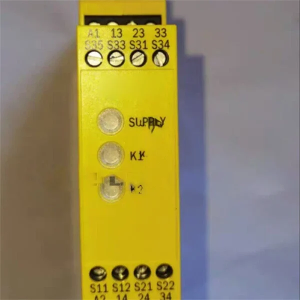 Safety Relay UE48-3OS2D2S1 1067636 For SICK