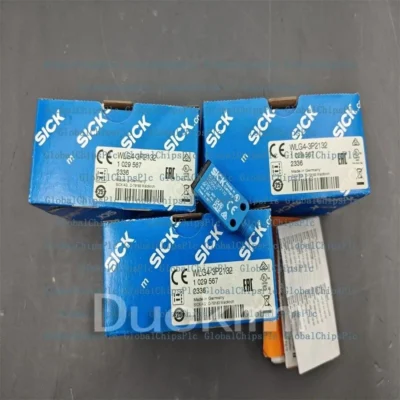 one new SICK WLG4-3P2132 1029567 Photoelectric Sensors spot stock