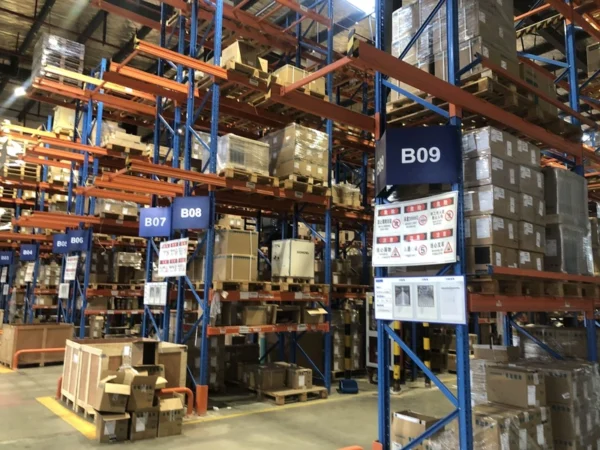 MR-J2S-40A-S004 NEW MITSUBISHI MR-J2S-40A-S004 SERVO DRIVER 2 MR-J2S-40A-S004 NEW MITSUBISHI MR-J2S-40A-S004 SERVO DRIVER