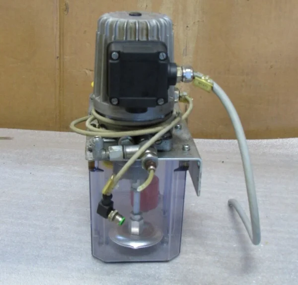 SKF LUBRICATION PUMP MFE5-KW3-G-1T+299 DU56N2075+299 MFE5-2000+299 - USED