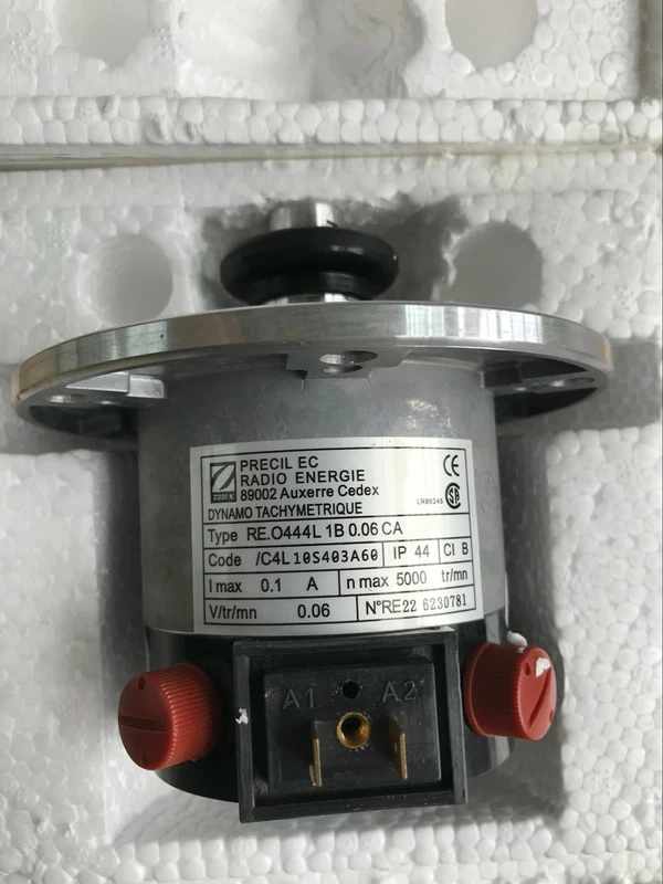 New and Original KM276027 Tachometer KM811491G01KM276027RE.0444L1B0.06CA 3 New and Original KM276027 Tachometer KM811491G01KM276027RE.0444L1B0.06CA