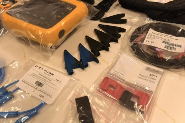 FLUKE 1738 THREE PHASE POWER MEASUREMENT ELECTRICAL ENERGY LOGGER- JULY 2025 CAL