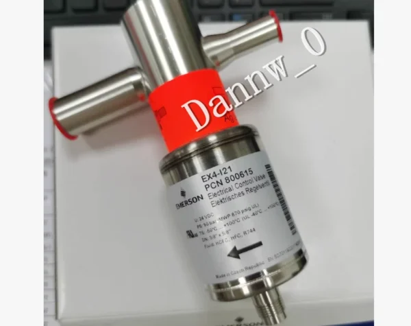 New in box EMERSON EX4-I21 Valve