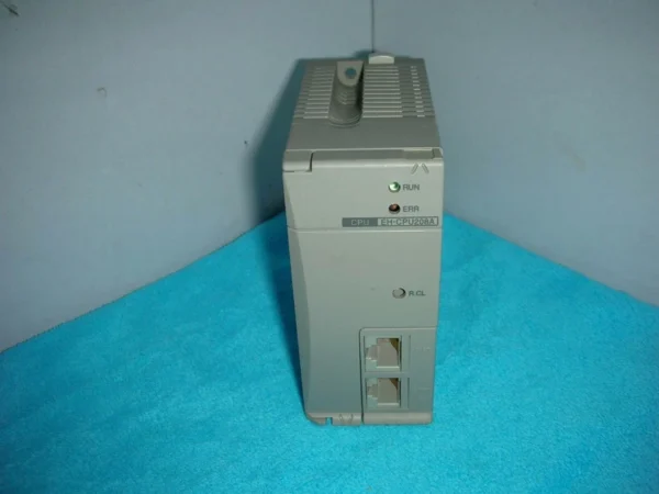 USED Hitachi EH-CPU208A in good condition 1 USED Hitachi EH-CPU208A in good condition