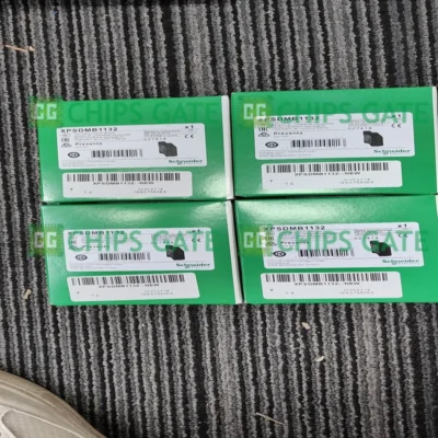 New Safety relay Telemecanique XPSDMB1132