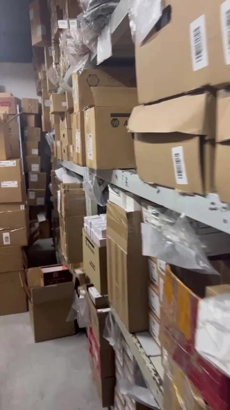 XPSAR311144 XPS-AR311144 Safety relay module new Via FedEx or DHL 2 XPSAR311144 XPS-AR311144 Safety relay module new Via FedEx or DHL